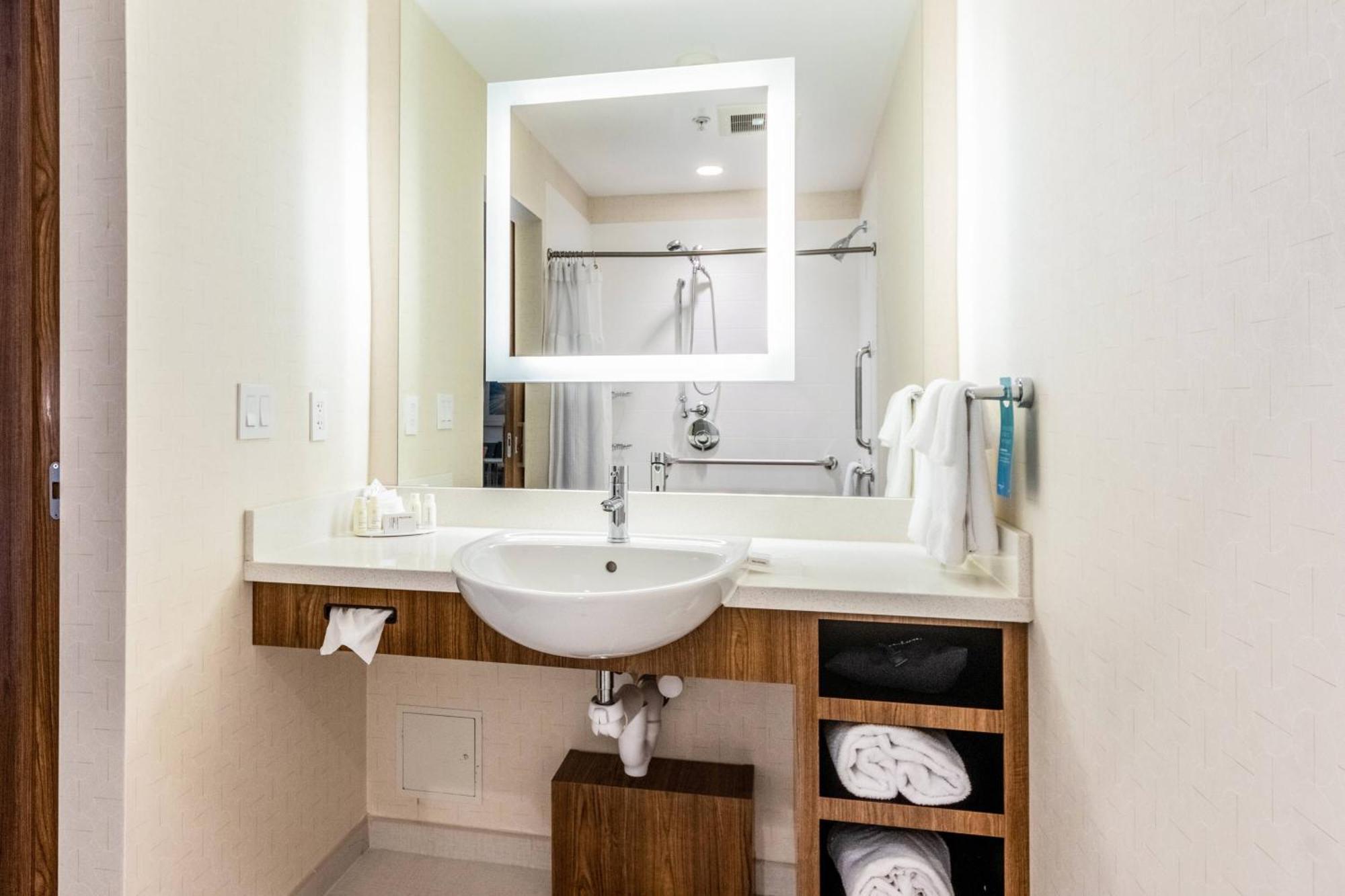 Springhill Suites By Marriott Dallas Plano/Frisco Bagian luar foto