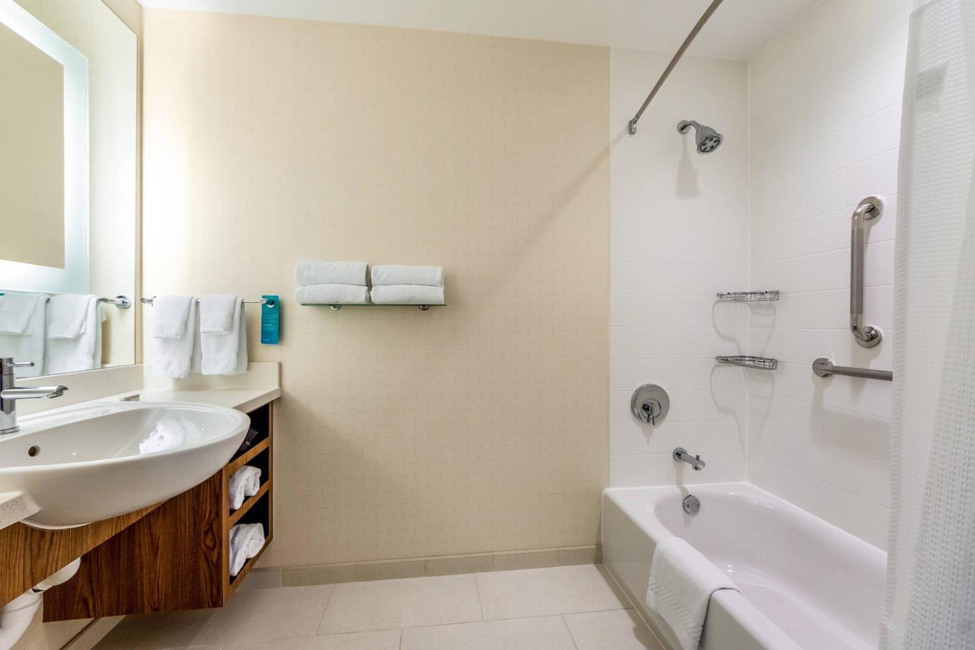 Springhill Suites By Marriott Dallas Plano/Frisco Bagian luar foto